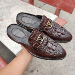 Giày sục Gù cá sấu. Mang là đẳng cấp!