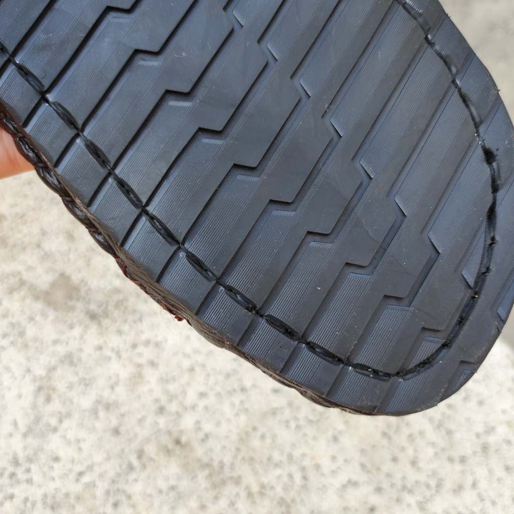 [ĐẸP MÊ LY...] Dép ngang 2 quai da cá sấu thật 100%