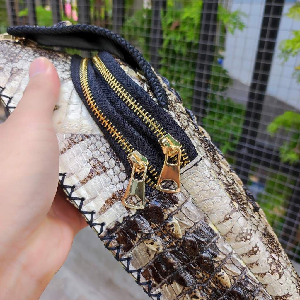 Túi đeo chéo da cá sấu NGUYÊN THỦY đẹp ĐÚNG CHẤT!