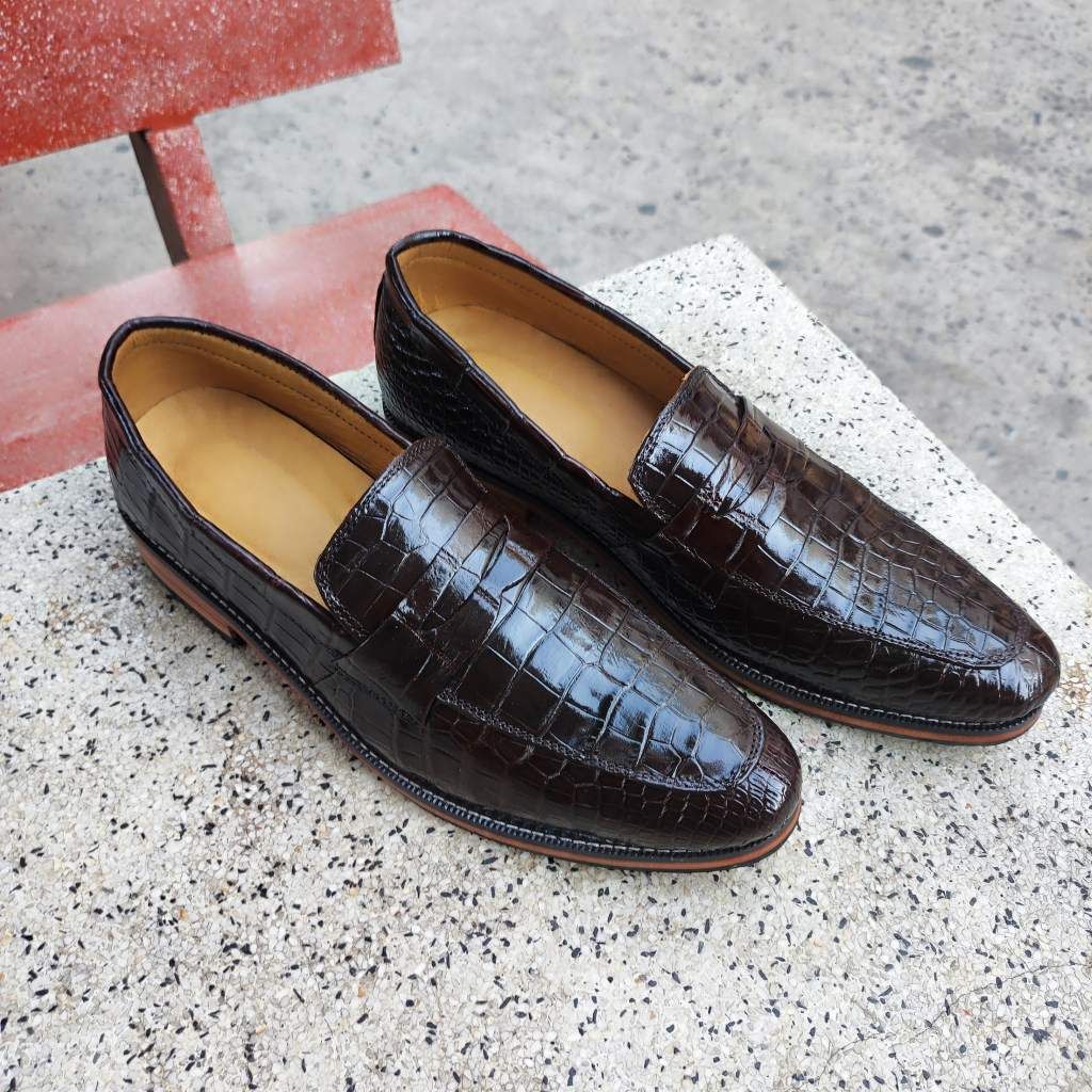 Giày lười đế Tây mũi nhọn mang phong cách trẻ trung!