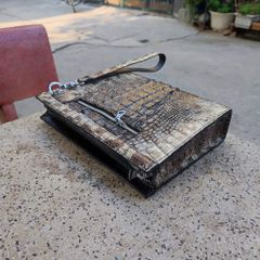 Clutch kẹp nách CÁ SẤU NGUYÊN THỦY rất độc tại Ovenis!