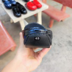 Giày sục nam Gù gai cá sấu đẹp đẳng cấp!