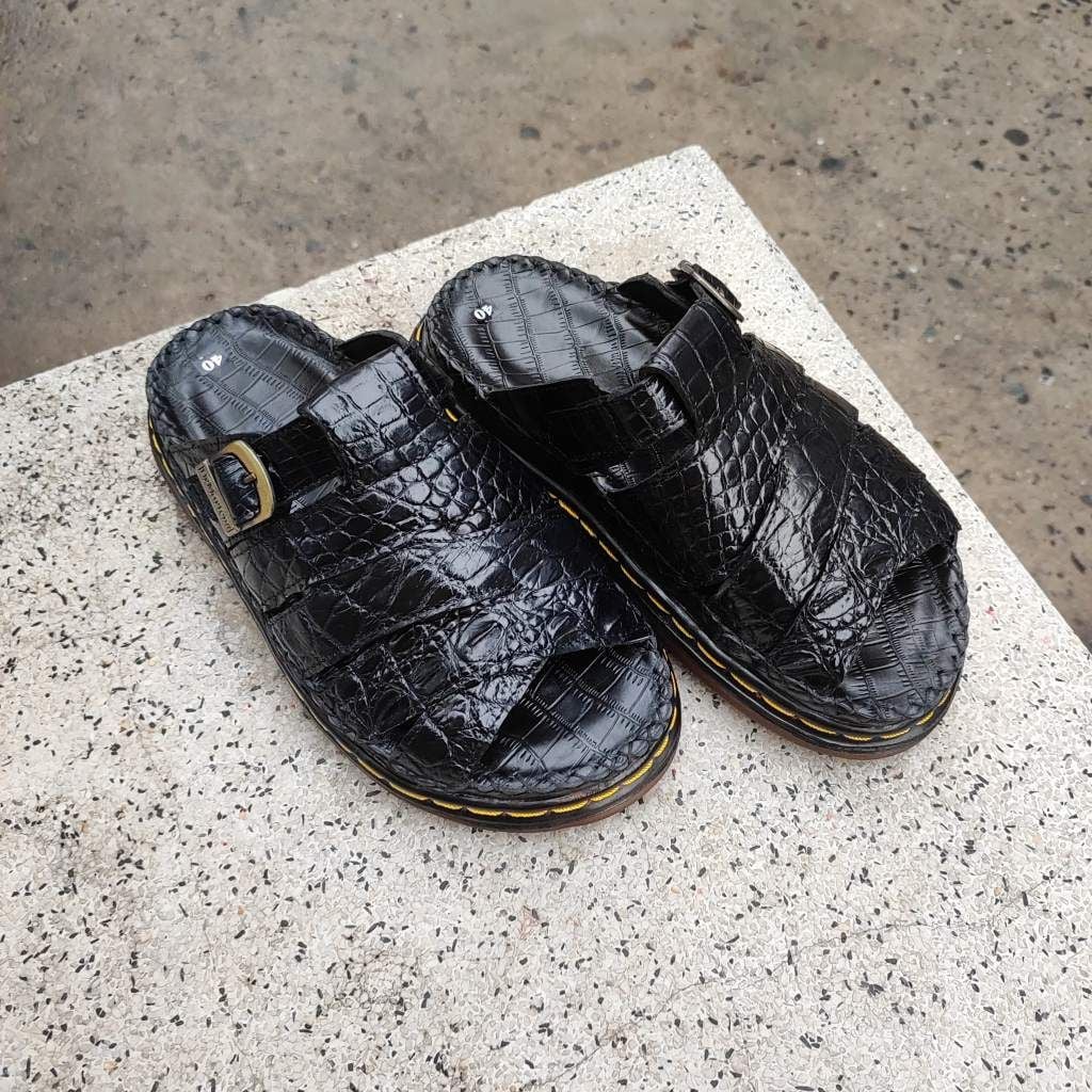 [DÉP DOCTOR] Da cá sấu phiên bản màu đen dễ phối đồ!