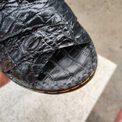 [DÉP DOCTOR] Da cá sấu phiên bản màu đen dễ phối đồ!