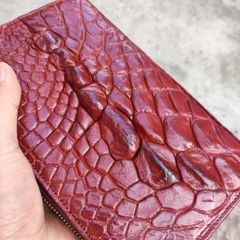 Cầm tay có khóa số. Da bắp chân cá sấu siêu lớn!