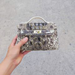 Túi nữ mini có dây đeo rất đáng yêu. DA CÁ SẤU NGUYÊN THỦY!