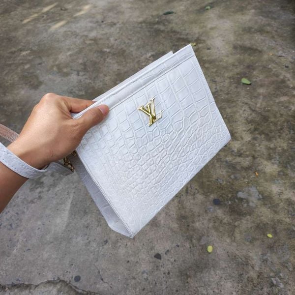 [ĐẶC BIỆT...] Kẹp nách Da Bụng Cá Sấu bạch tạng. Phiên bản có khóa số bảo mật!