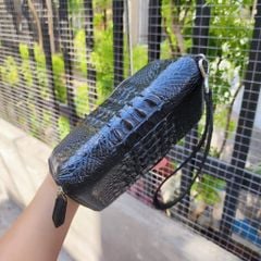 Ví cầm tay gai lưng cá sấu 1 khóa màu đen!