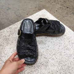 [DÉP DOCTOR] Da cá sấu phiên bản màu đen dễ phối đồ!