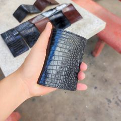 Ví cá sấu dáng đứng MINI. 2 mặt da bụng mềm và bền. Size 10.5*8.5 cm