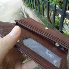 Ví nữ cầm tay gấp 2 da cá sấu size nhỏ 19.5*9 cm