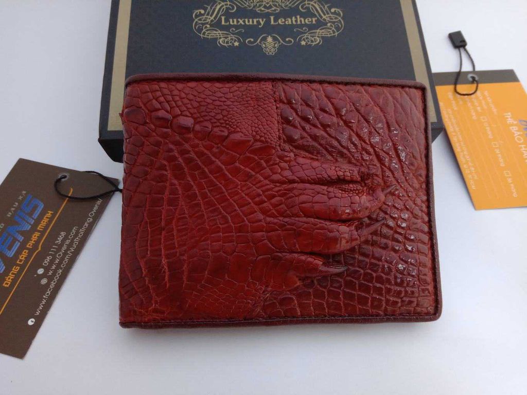 Ví Cá Sấu Da Tay [NGUYÊN BÀN TAY CÓ MÓNG RẤT ĐẸP] Nâu Đỏ Bao Sang Chảnh! VS103ND