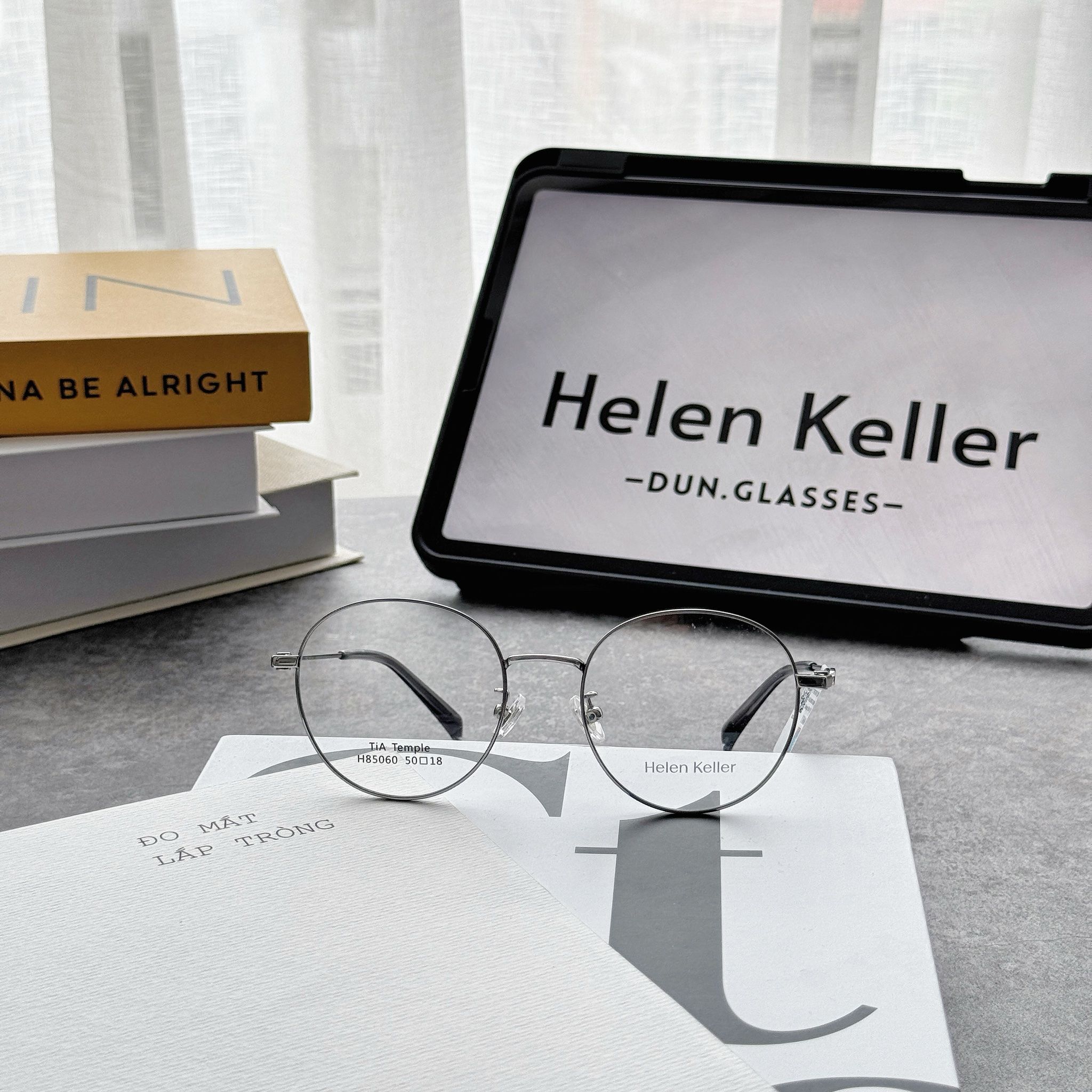  Mắt kính Helen Keller H85060 