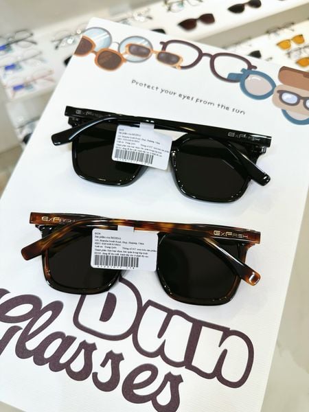  Kính mát Exfash EF231017 