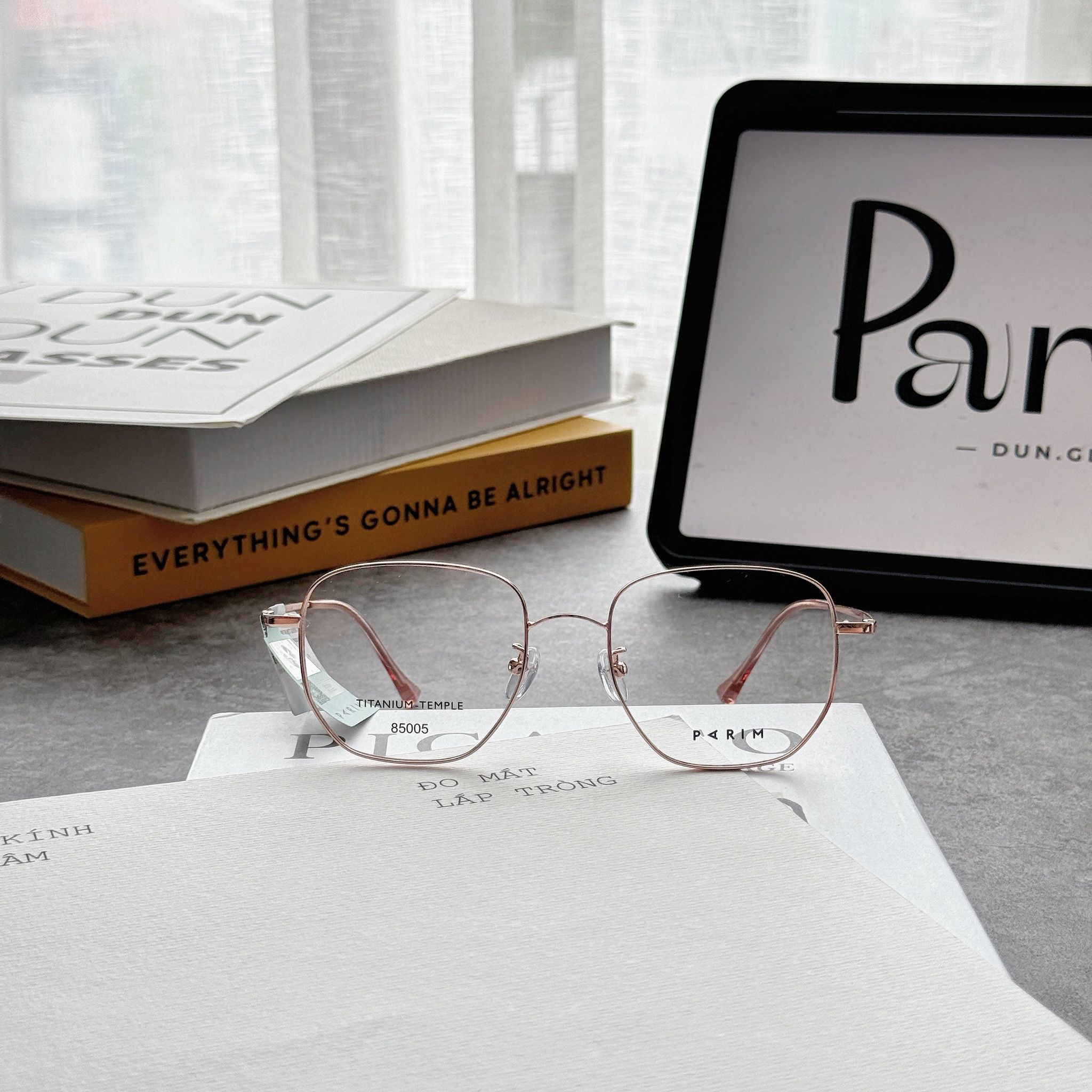  Mắt kính Parim 85005 