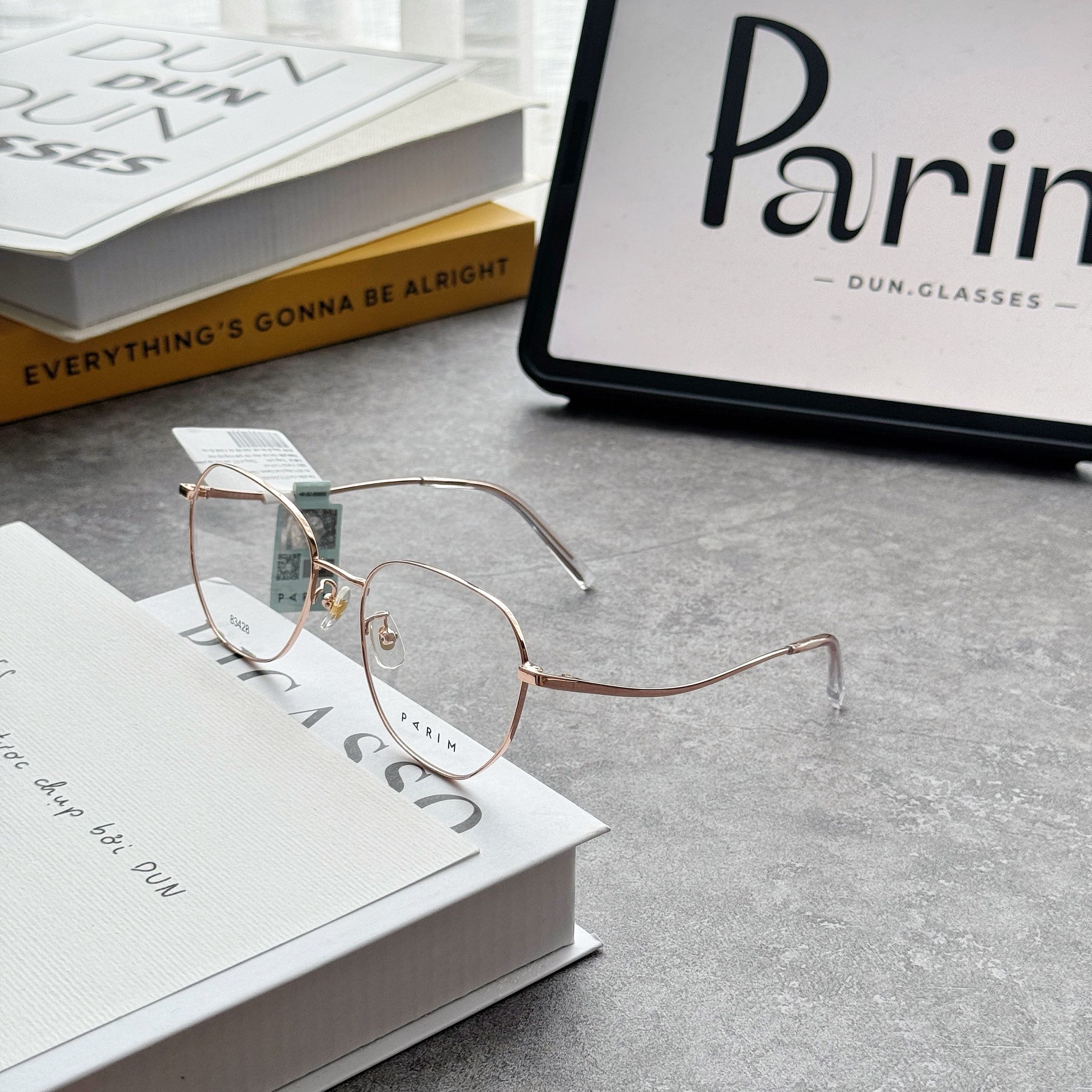  Mắt kính Parim 83428 