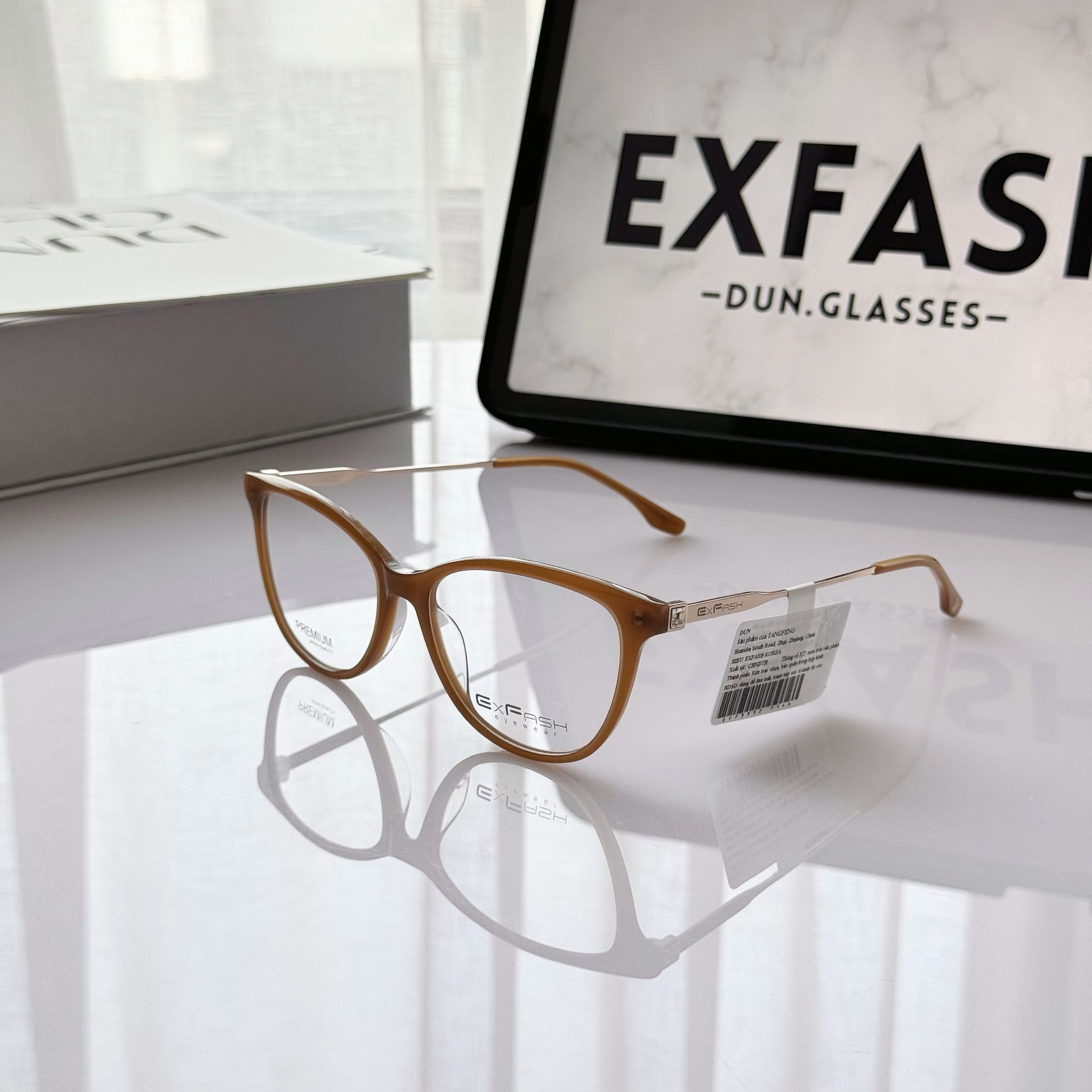  Gọng kính mắt mèo Exfash EF73552 