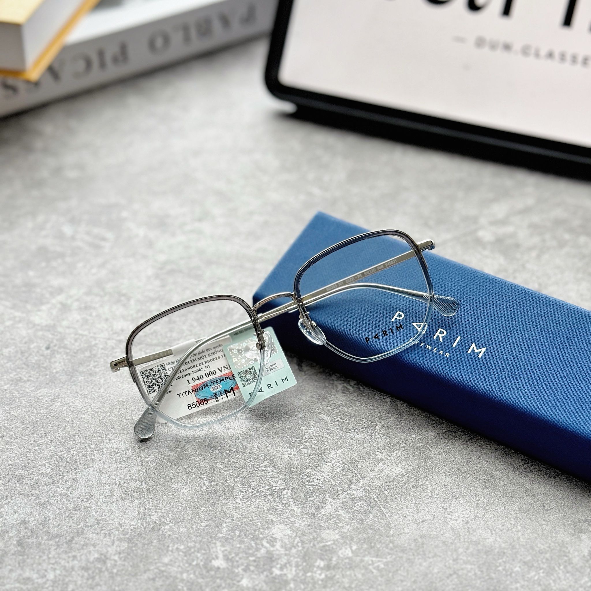  Mắt kính Parim 85605 