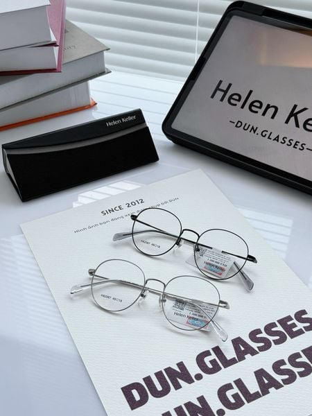  Mắt kính Helen Keller H 82087 