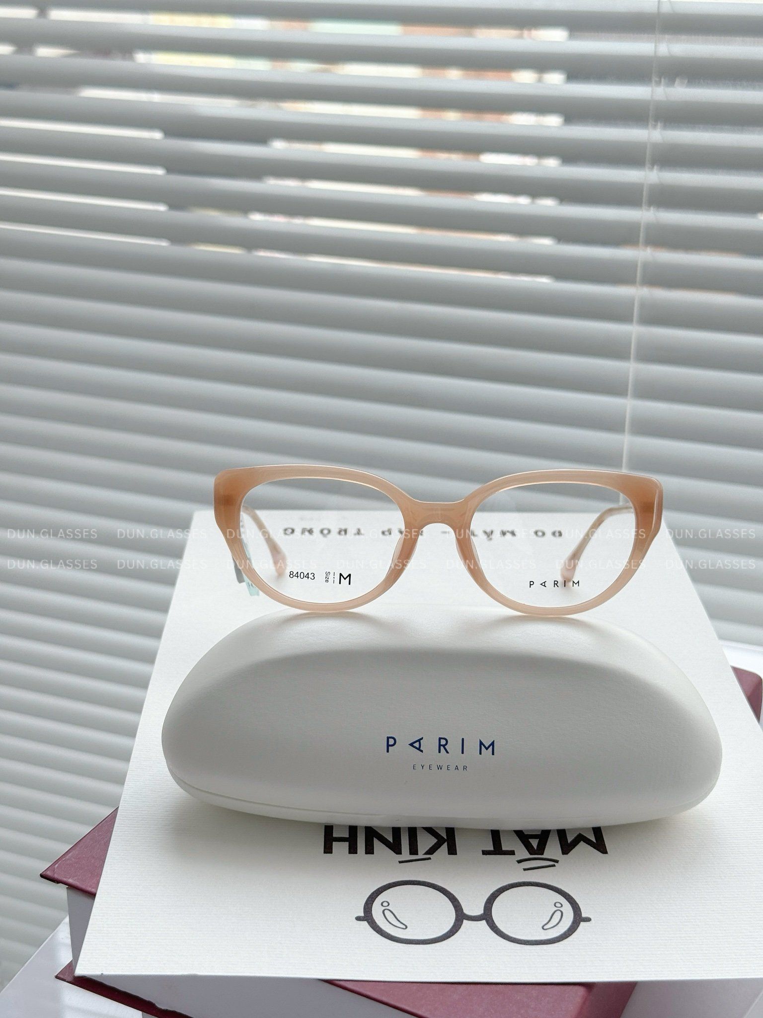 Mắt kính Parim 84043 