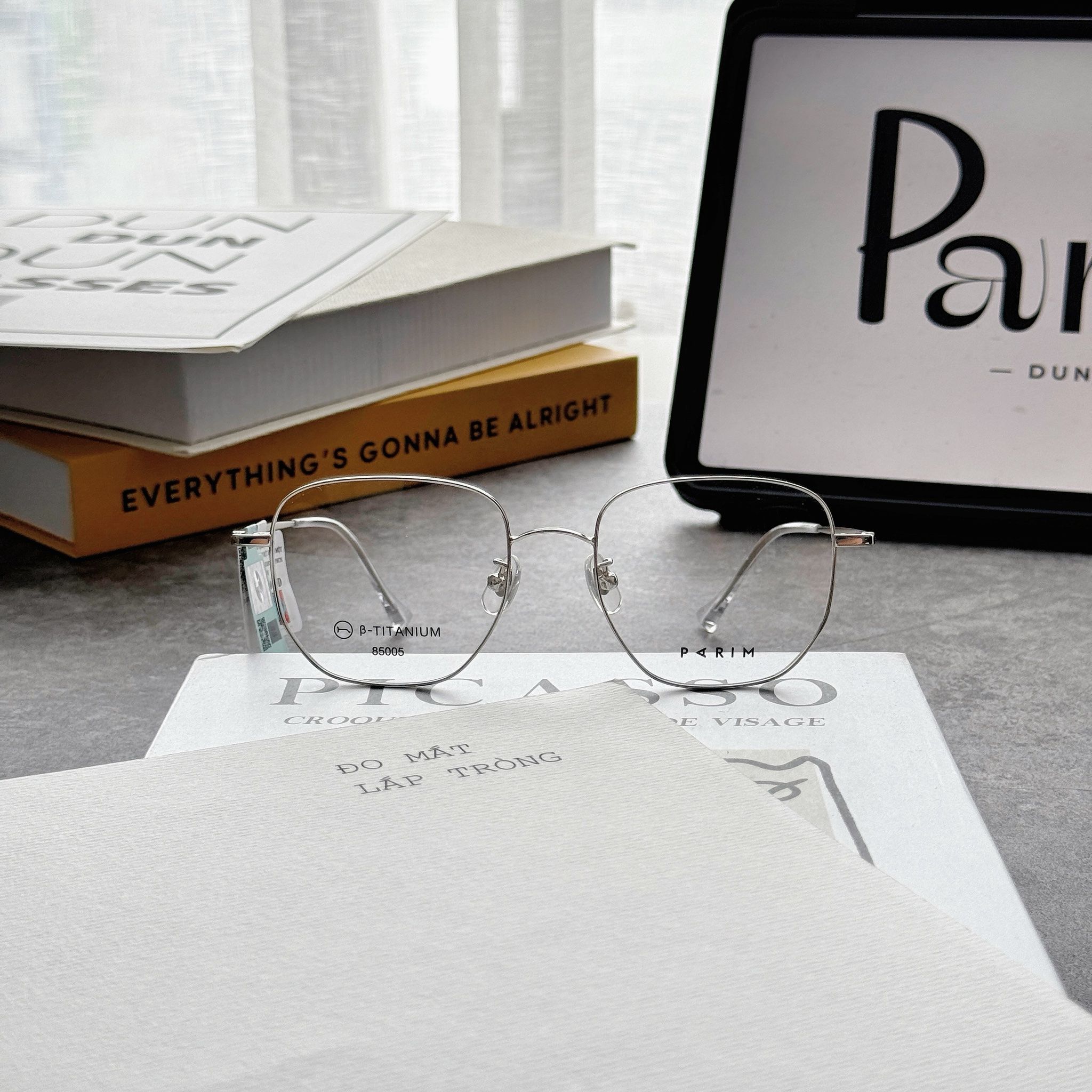  Mắt kính Parim 85005 