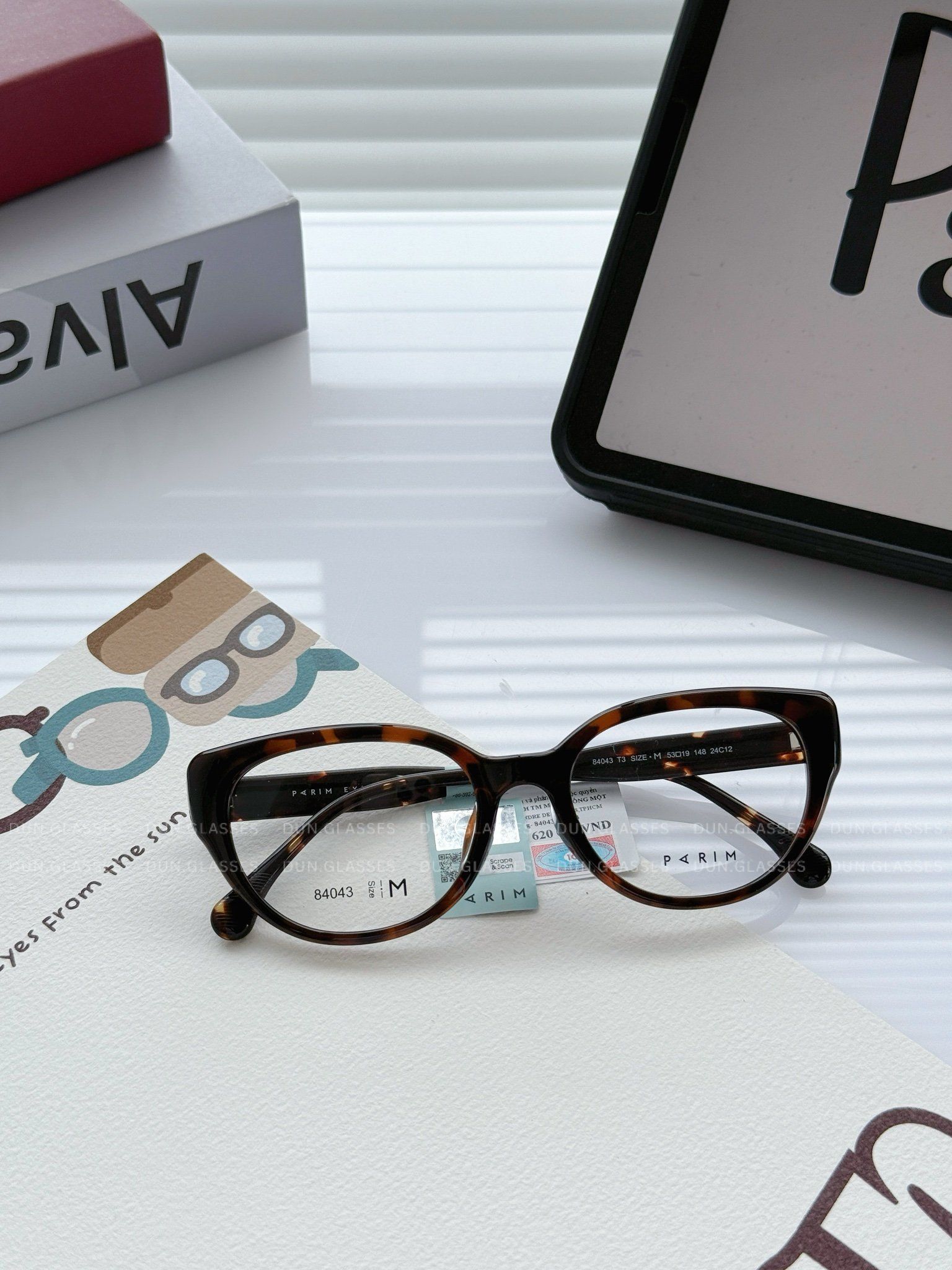  Mắt kính Parim 84043 