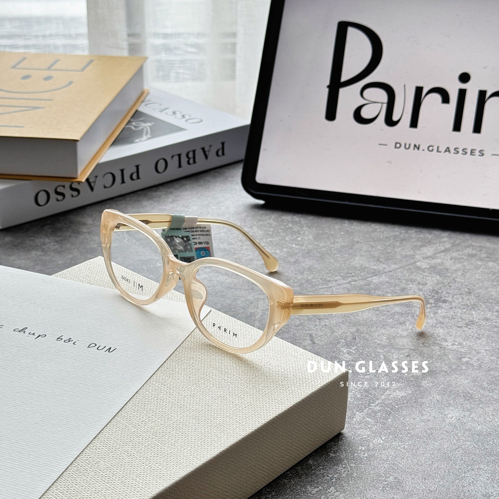  Mắt kính Parim 84043 