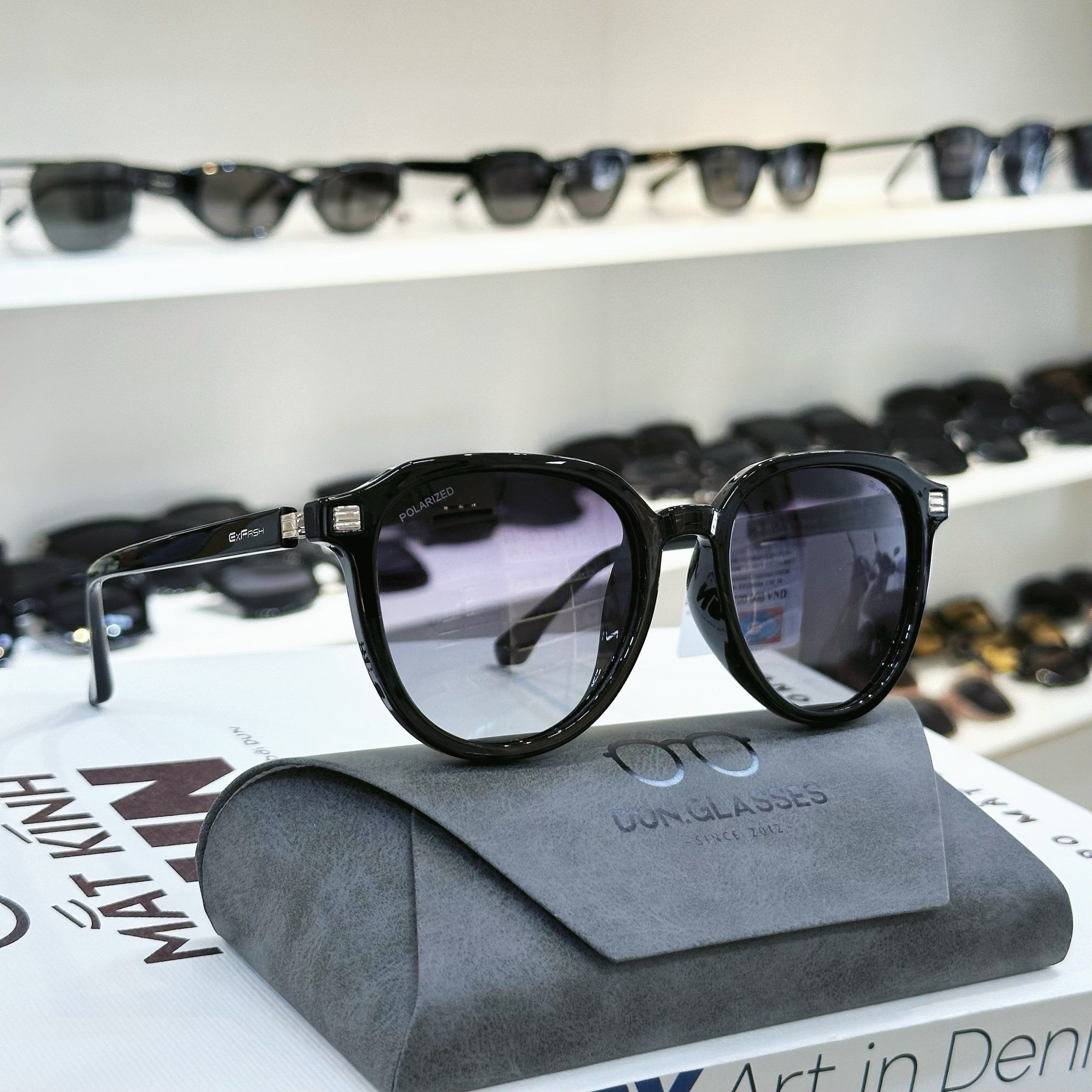  Kính mát Exfash EF258006 