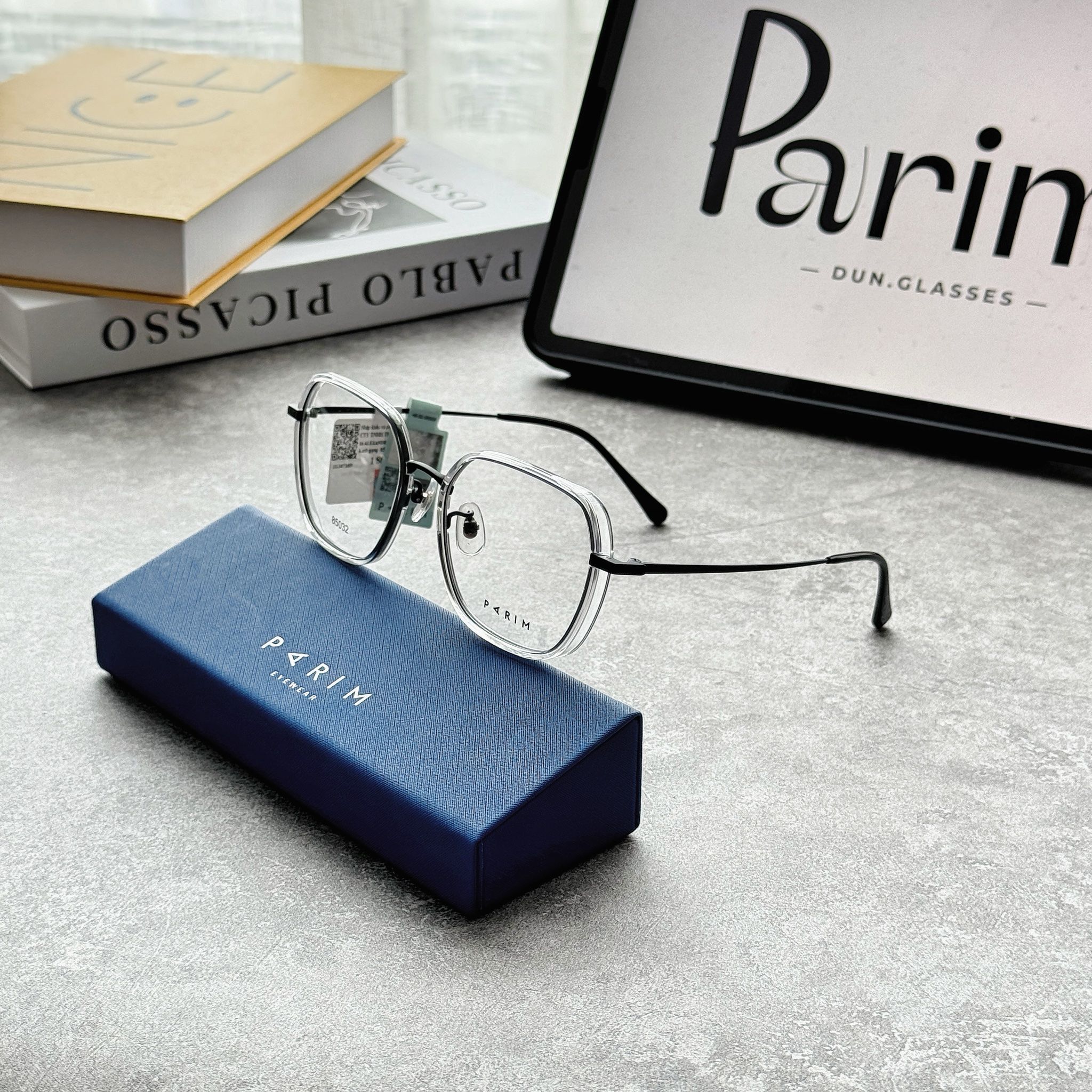  Mắt kính Parim 85032 