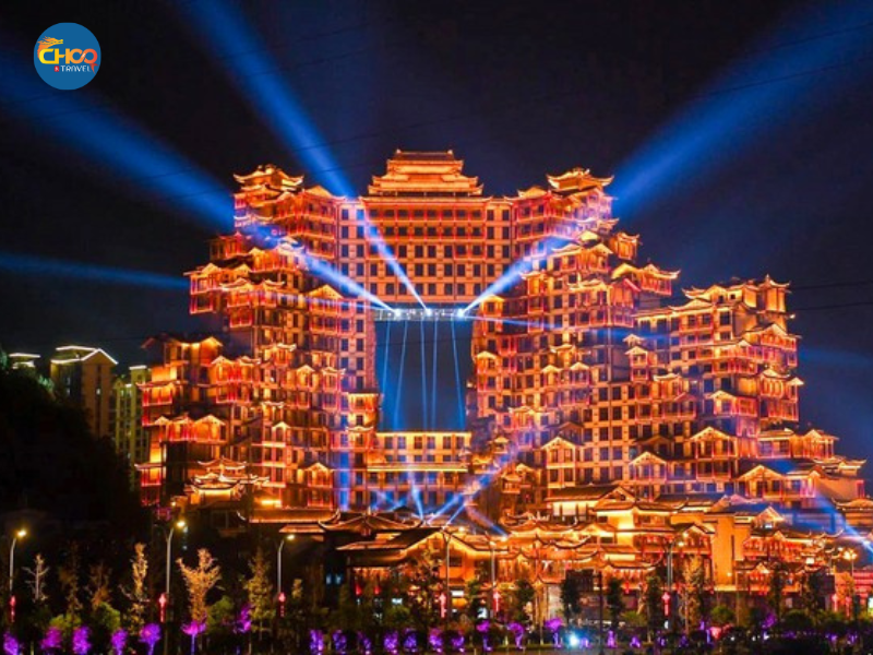 PHƯỢNG HOÀNG CỔ TRẤN - MIÊU TRẠI - THIÊN MÔN SƠN