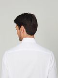  Áo sơ mi Benjamin Barker Misura Easy Care Textured White 