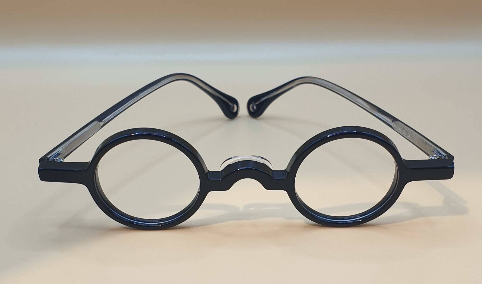  KBT 98201 mini round acetate 