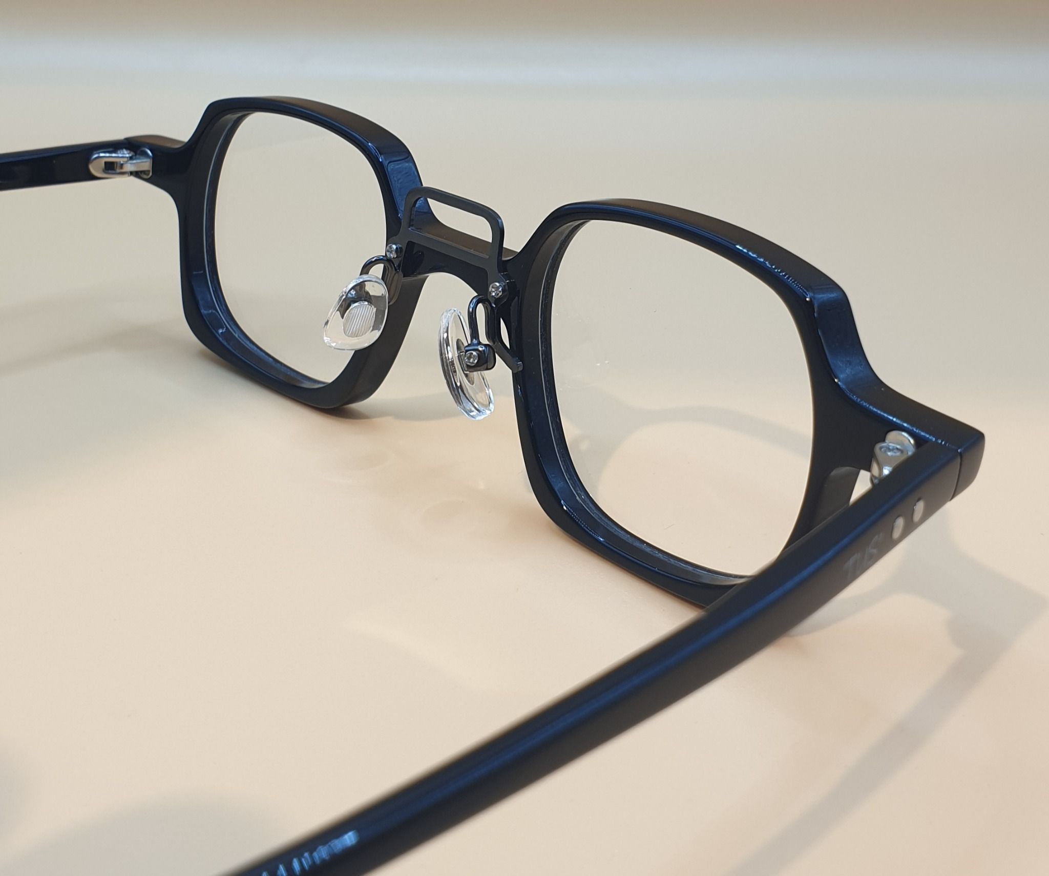  KBT98222 # Gọng Nhựa Vuông Acetate eyeglasses 
