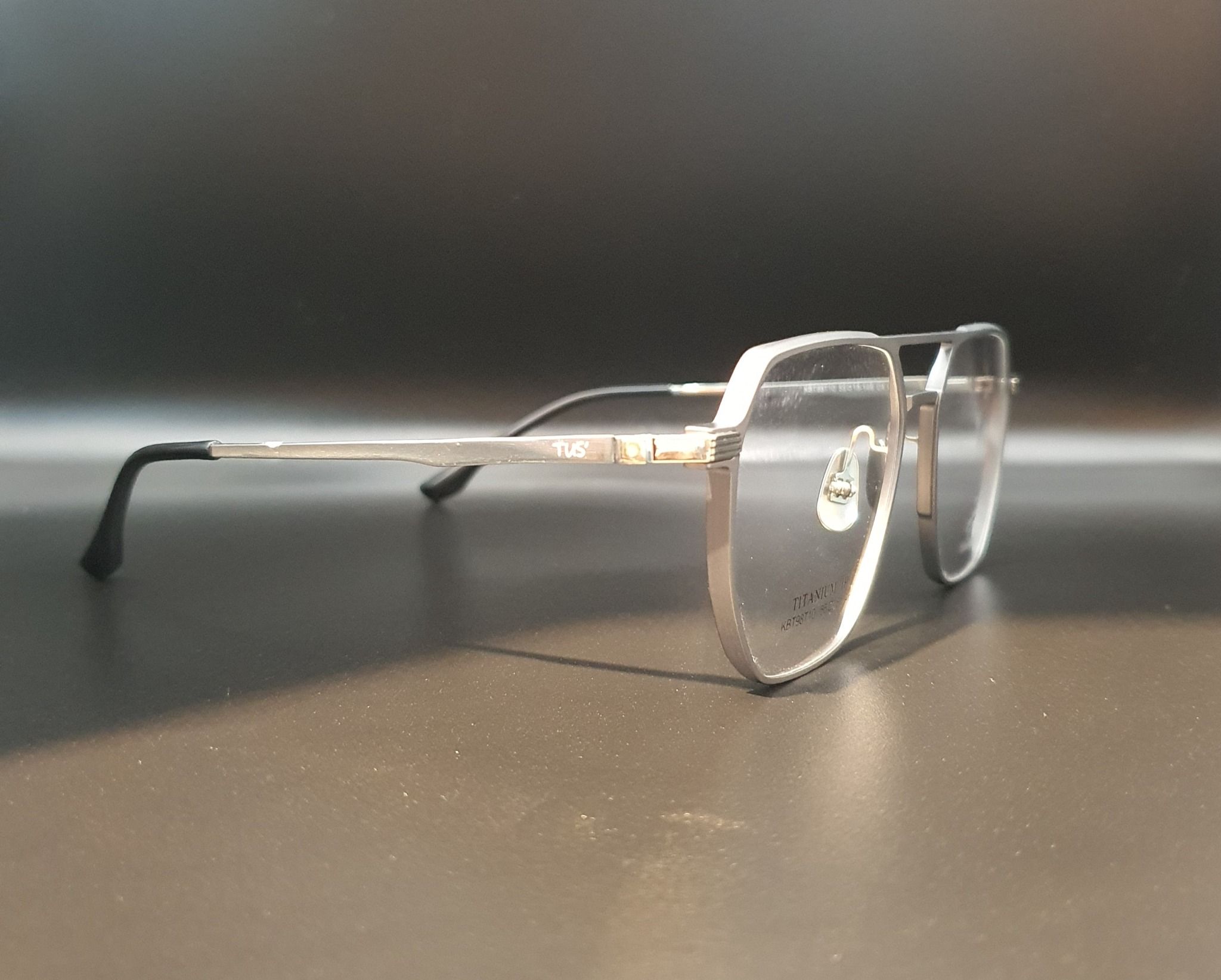  Gọng Nhôm Titanium + Aluminum  98T10 