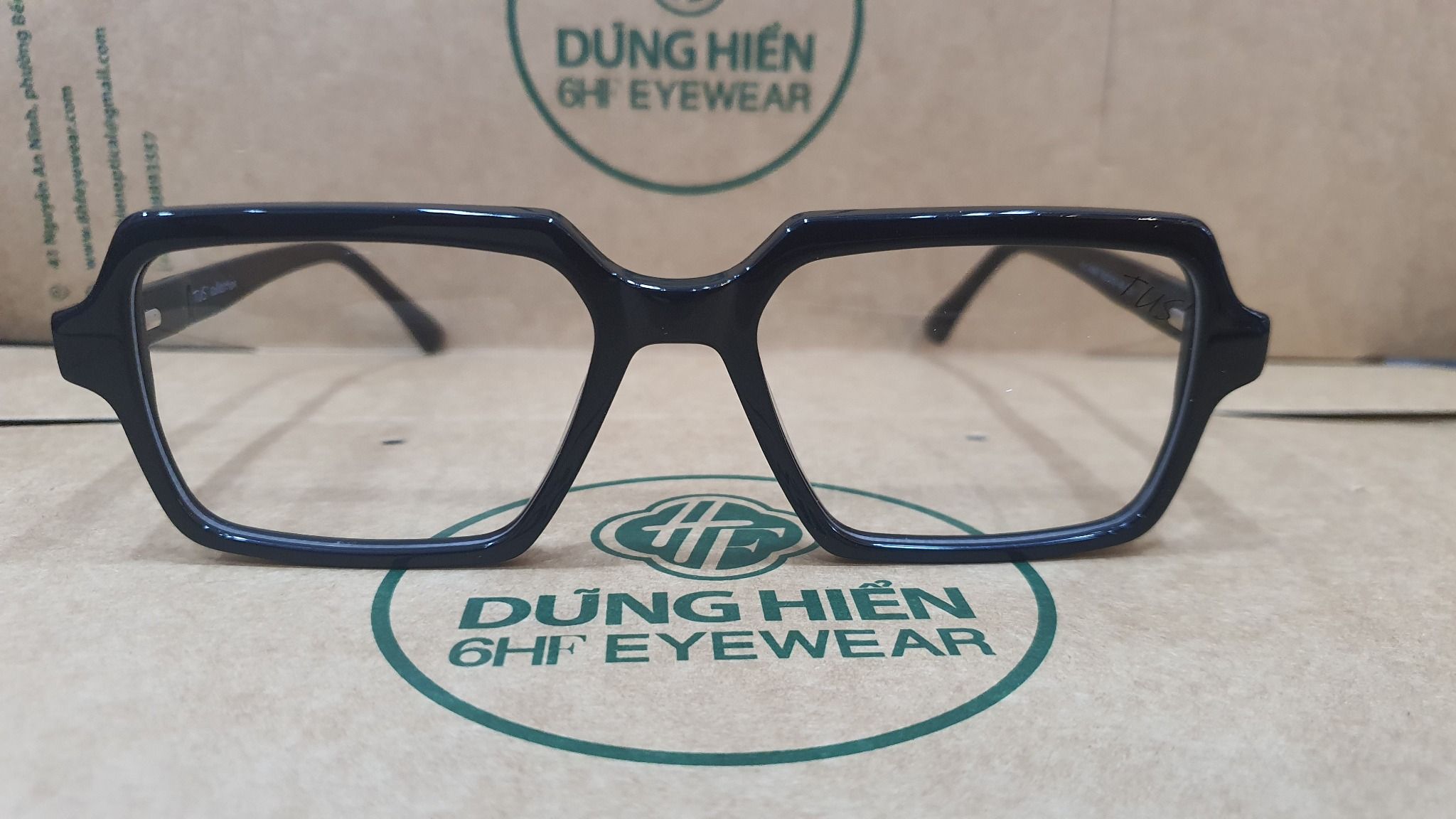  Gọng Nhựa Chữ Nhật HC 16067 