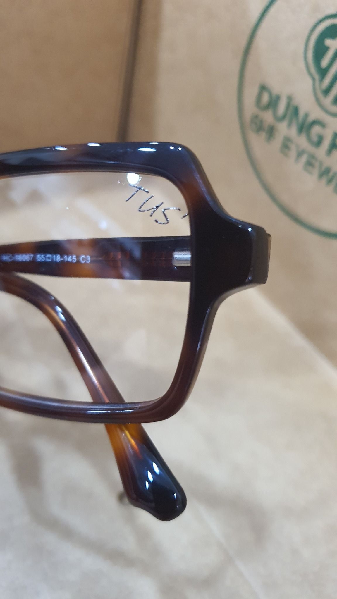  Gọng Nhựa Chữ Nhật HC 16067 