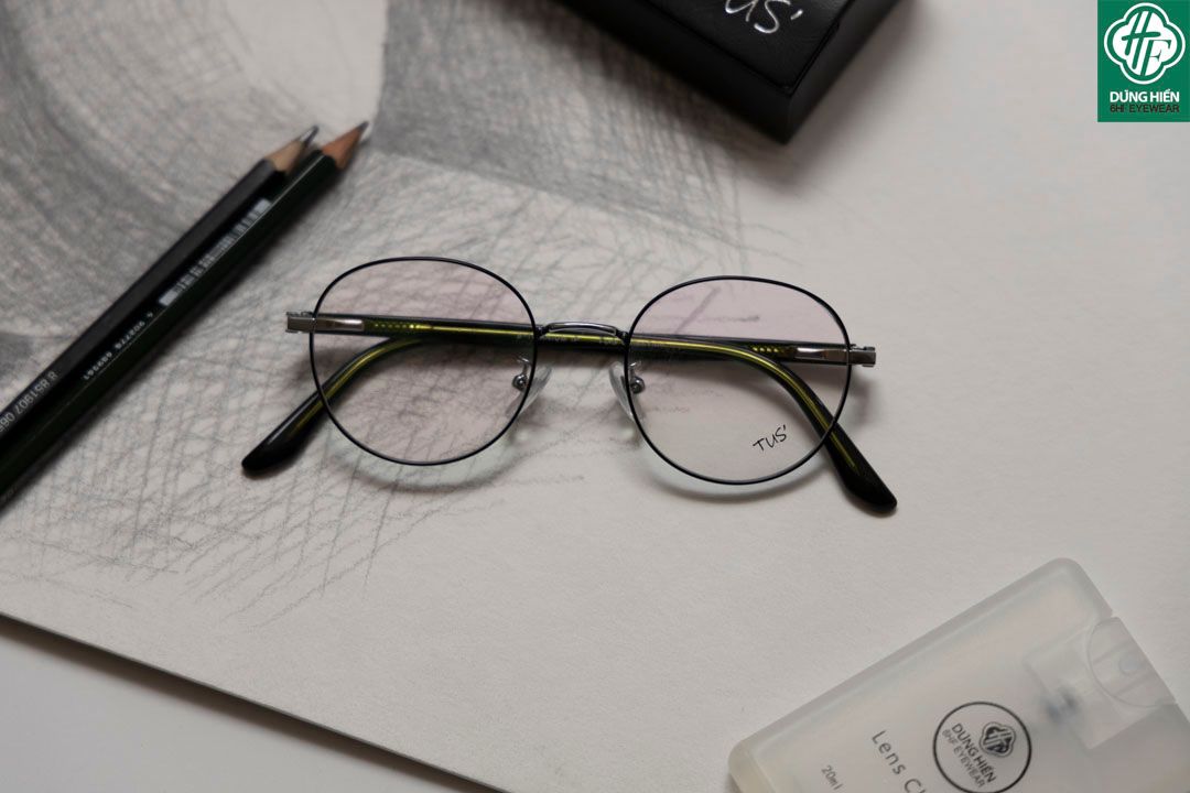  620 # Gọng hợp kim -IP Stainless steel eyeglasses (  tròn - round shape) 