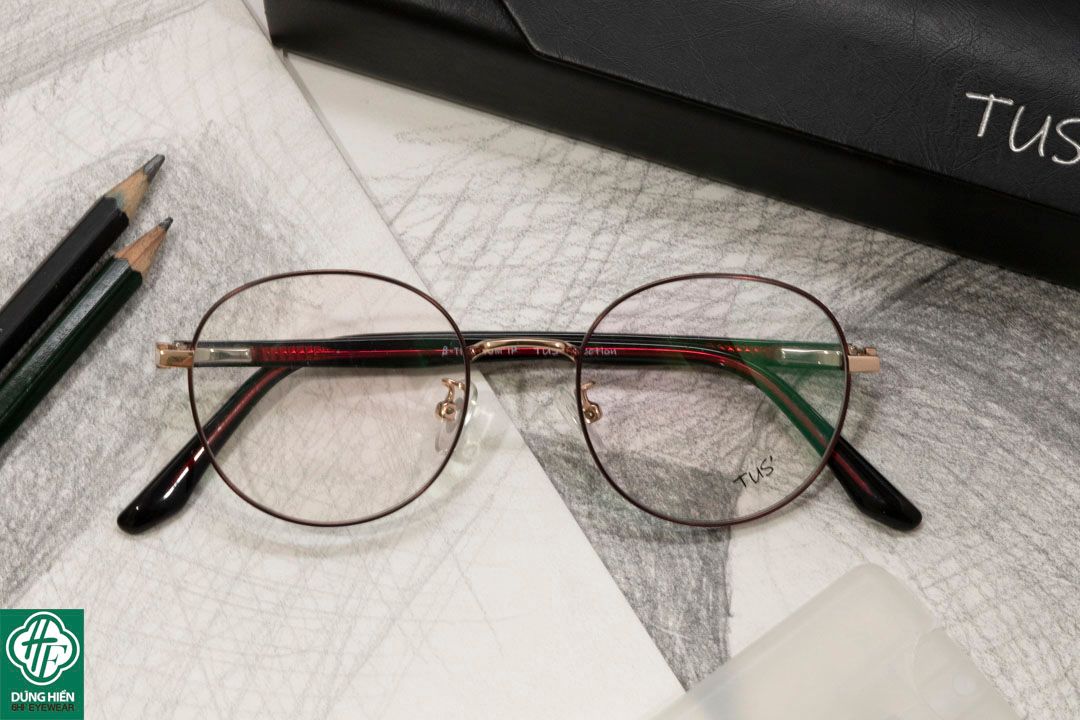  620 # Gọng hợp kim -IP Stainless steel eyeglasses (  tròn - round shape) 