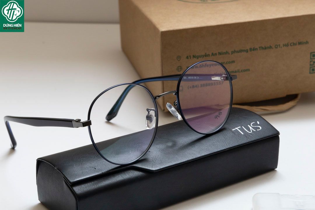  624 # Gọng hợp kim -IP Stainless steel  eyeglasses (  tròn - round shape) 