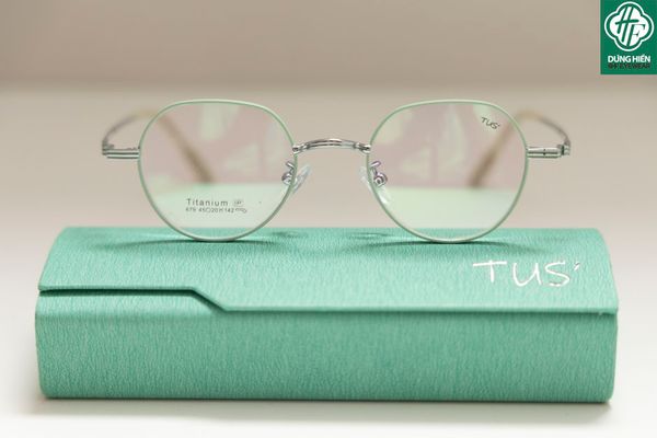  679 # Gọng hợp kim hạn chế rỉ - stainless steel eyeglasses ( mini) 