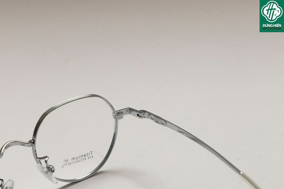  679 # Gọng hợp kim hạn chế rỉ - stainless steel eyeglasses ( mini) 