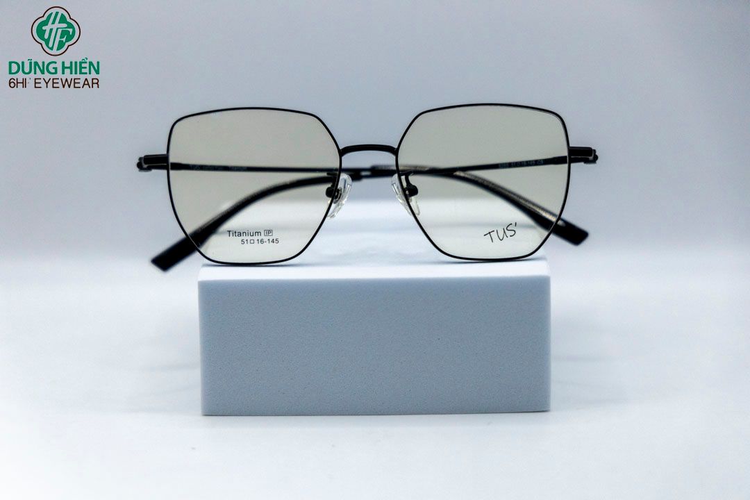  Gọng xi 50% titanium 8265 
