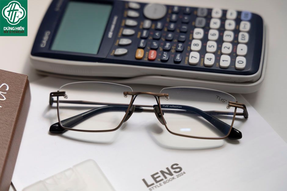  DTX-416 # TUS : Gọng pure Titanium eyeglasses 