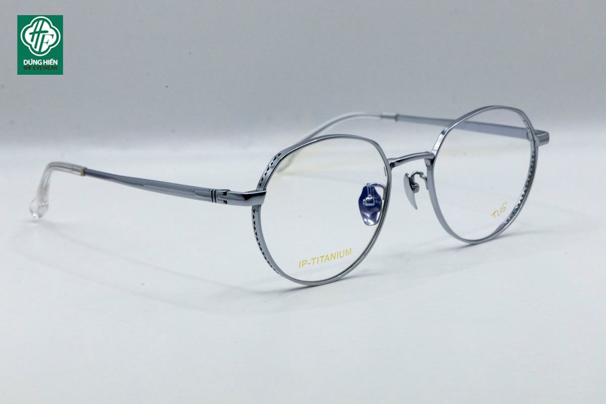  FE 8111 # Gọng 100% Titanium 