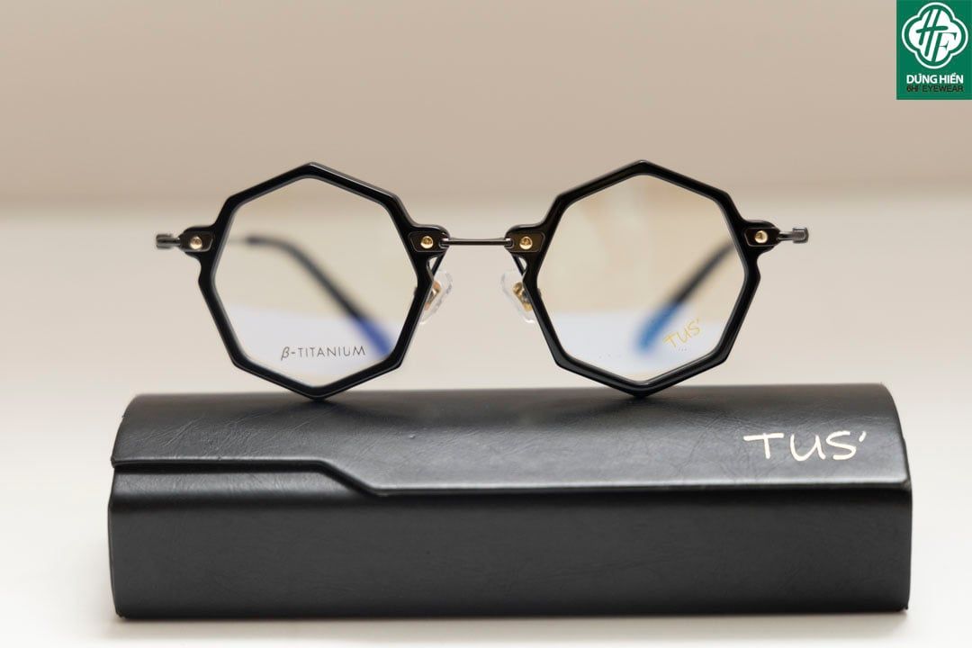 HP 2021308 # Gọng TUS'   β- Titanium + Acetate: Độ Lạ - Unique Mini 