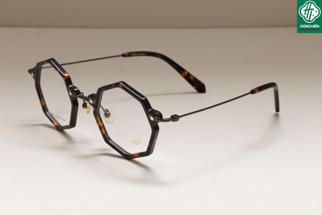  HP 2021308 # Gọng TUS'   β- Titanium + Acetate: Độ Lạ - Unique Mini 