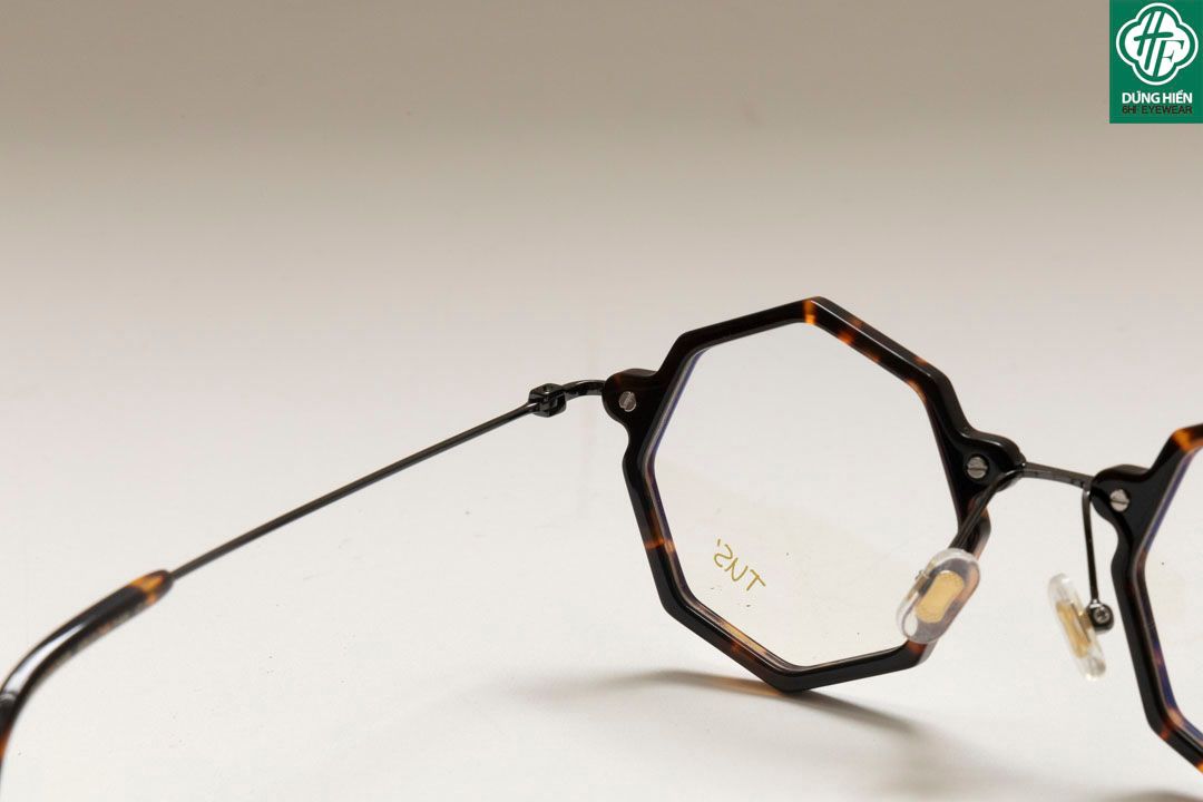  HP 2021308 # Gọng TUS'   β- Titanium + Acetate: Độ Lạ - Unique Mini 