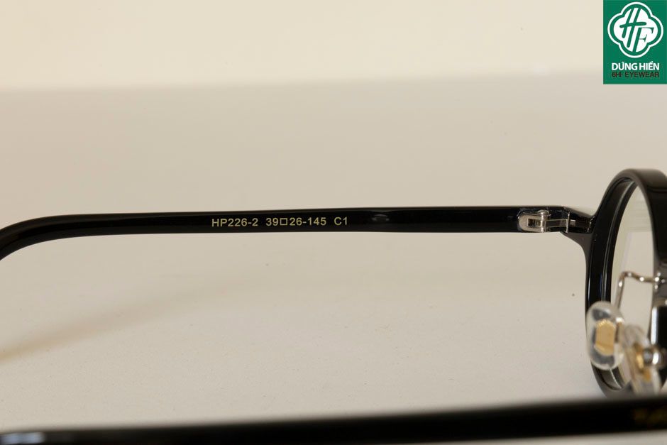  HP 226 #   Gọng TUS'   Acetate Eyewear:  Độ Lạ - Unique Mini 