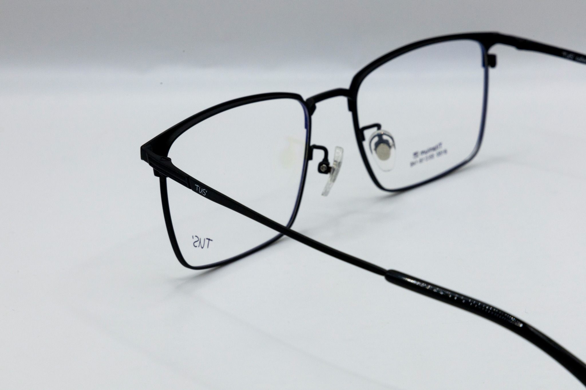  8150 # Gọng Nam Male 50%Titanium Frames 