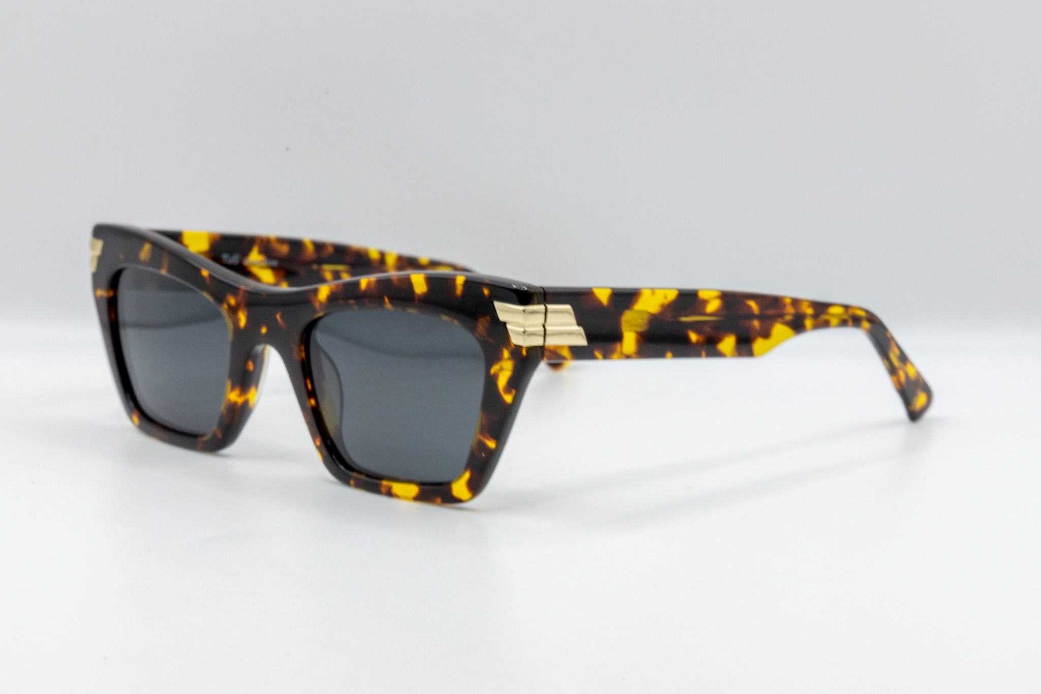  FG 1437  Kính mát phân cực  Polarized Sunglasses -acetate frame 